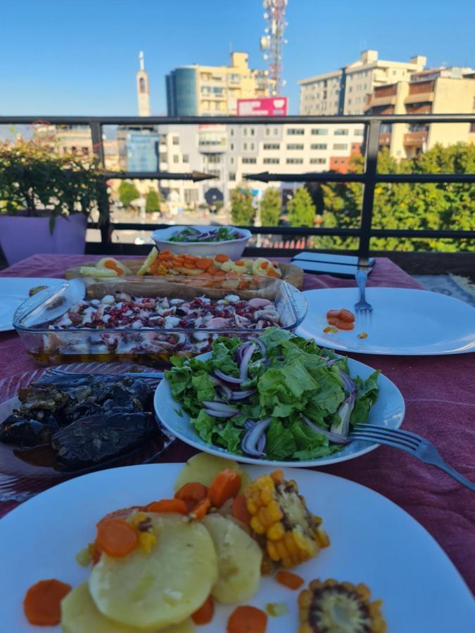 The Rooftop Hostel Shkodër 외부 사진