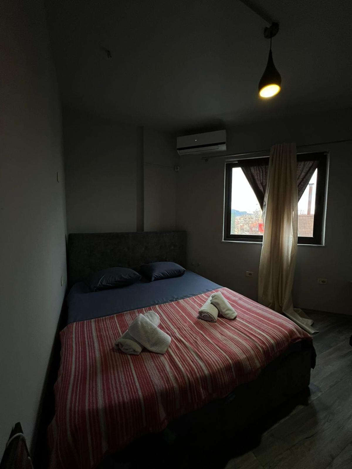 The Rooftop Hostel Shkodër 객실 사진