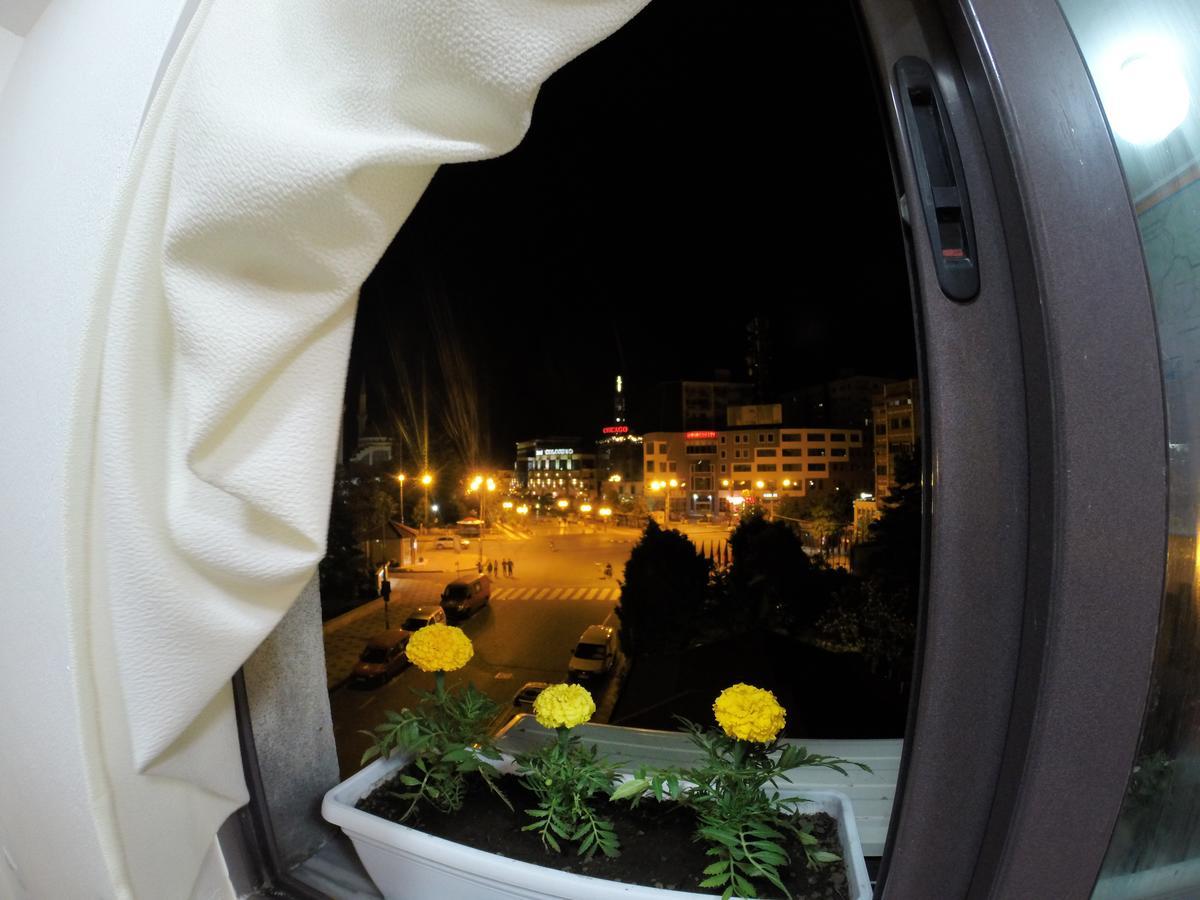 The Rooftop Hostel Shkodër 외부 사진